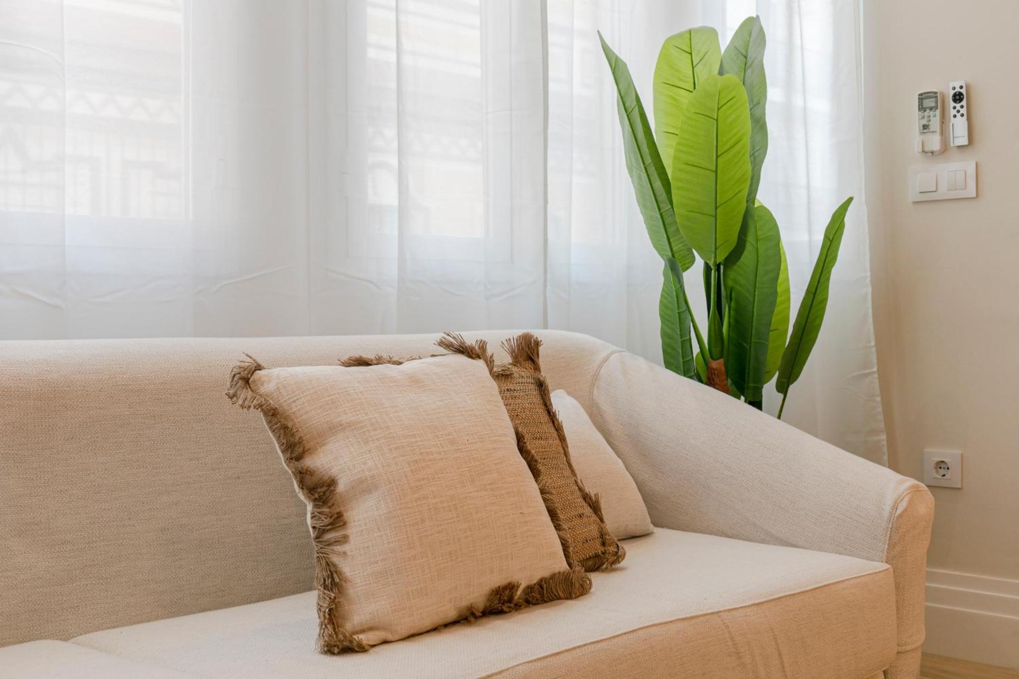 Isg Apartments Faustino 45 Seville Exterior photo